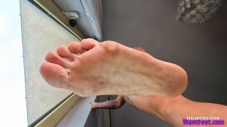 Cock Trample City - Feet Paradise Melissa Stomping Your Face (Feet porn)-9