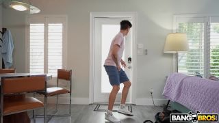 adult xxx clip 8 alien femdom fetish porn | Step Mom Gives Blu Balls | milf-1