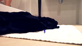 online porn clip 16 Giantess Loryelle – Mistaken for Blue Bugs SFX on masturbation porn chastity fetish-8