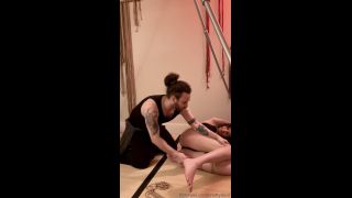 knottydevil 2024-04-16_In_this_video_eryneverly_and_I_do_our_first_pre_scene_flow..._0hoe -3