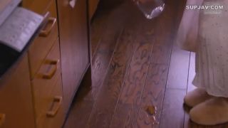 Brunette Mei Develops Lustful Her Husbands Friend-1