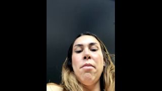Leahgoeswilde LeahGoesWilde Dildo Lover Teases in  OnlyFans Video  perfect body-8