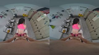 She Needs a Dick in Her Ass 3 - Smartphone VR-9