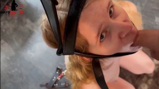 [K2S.CLUB] Bikergirl_97 - Extrem - Teen Sklavin benutzt fixiert ins maul gespritzt - FullHD 1080P-2