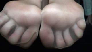 Nikki Brooks - Foot Slut Addictions.-5
