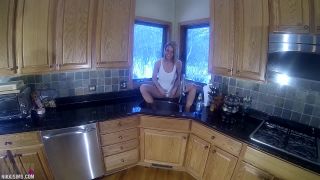 Nikki Sims - GP Cleaning Boobs 10/11/20-2