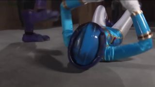 [SuperMisses.com] ZEPE-36 Prism Three Prism Blue in a Close Call - PART-ZEPE-36_01-0