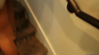 [GetFreeDays.com] Ariana Grand,Mandi Armani Venice Beach Pickup elle brooke lesbian porn-2