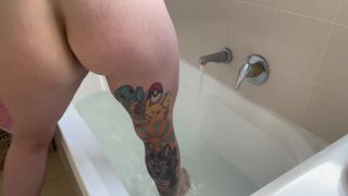 [EachSlich.com] reallucipower masturbating in the bath LEAK | amateur teens, amature porn, wife porn, sex clips, free sex movies, sexy babes-1