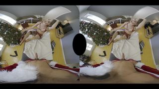 TSVR Luna Love – Santas Lil’ Secret (1920p)(Virtual Reality)-5