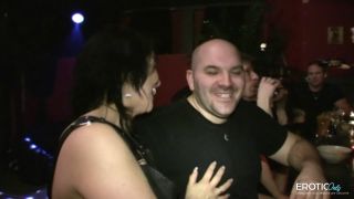 Mom goes to the with stepdaughter and drive family taboo sex i....-1