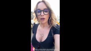 Virginie Gervais - French Woman Masturbates On Ferris Wheel Full HD - Public sex-9