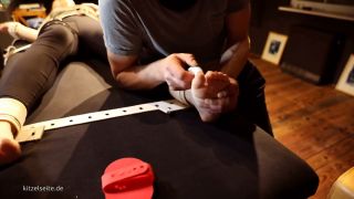 KitzelseiteTickleFun Kovaluna gets tickled on the strap table (Feet porn)-6