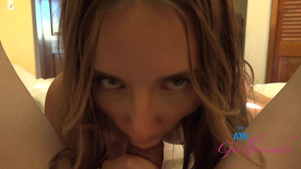 ATKGirlfriends 23 12 01 Macy Meadows La Jolla 3 XXX 2160p MP4 - WRB - Jolla