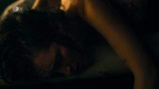 Sabrina Reiter - Spuren des Bosen s01e08 (2019) HD 720p - [Celebrity porn]-3