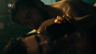 Sabrina Reiter - Spuren des Bosen s01e08 (2019) HD 720p - [Celebrity porn]-8