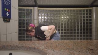 Louiselittlefrench 52843317 video 2023-05-22 01-11-9