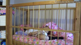 Diaperedonline2Starla Starla Masturbating in Crib-3