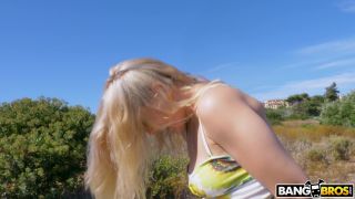Bangbros clips with sloan harper in sloan harper's sexual beach vacation day 1-0