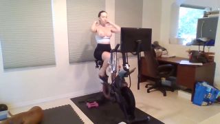 brittibratti 2023-08-14 Stream started at 08142023 0104 pm  Happy Monday!-1
