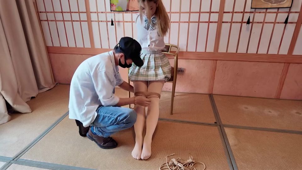 一绳所爱 倩倩大口球日式海老缚 (Fetish porn)