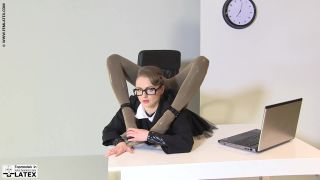 Latex Topmodel - Secretary in latex Quick View Porn - New...-1