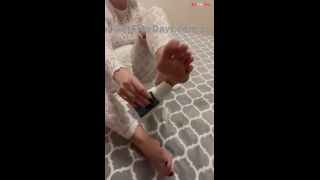 FOOT MASSAGE-7