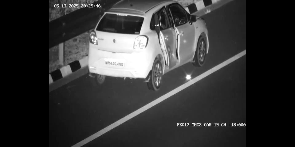 Hardcore Most Viral Mms Of Indian Politician Fucking A Lady On Highway Outside The Car Part2