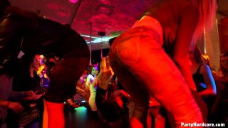 PartyHardcoreGoneCrazy ph2018-01-23 1280 - Cam 2 -0