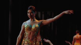 Roselyn Sanchez, Fiona Vroom, etc – Death of a Vegas Showgirl (2016) HD 1080p - [Celebrity porn]-8