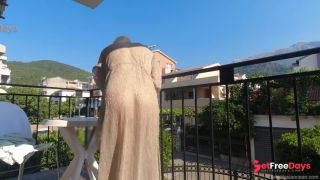 [GetFreeDays.com] Nude in public on a balcony overlooking the road. Porn Leak July 2023-7