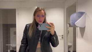 Mrfrenchcouple43264000 video 2022-02-07 09-01 solo--je-me-masturbe-dans-une-bibliotheque-5