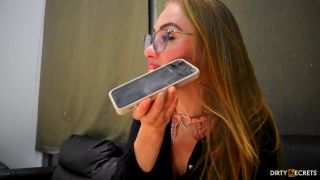 7178 STUDENT FUCKS MY ASS AFTER GIVING ME a MASSAGE  Hannah M...-1