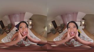 Video Sofi Vega  Take Off Your Pants Now 960p SD-5