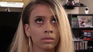 Video Kiara Hypnotizes Herself 1080p FullHD-6