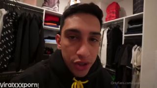  my only fans Isaacandandrea OnlyFans video of Petite Cutie in tight outfit cooking while teasing with ass Isaacandandrea, Andreasmelons-1