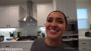  my only fans Isaacandandrea OnlyFans video of Petite Cutie in tight outfit cooking while teasing with ass Isaacandandrea, Andreasmelons-9