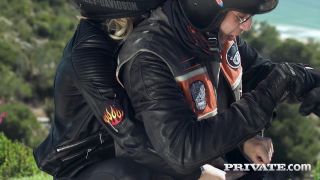 Natalia Starr Babes On Wheels (Blowjob porn)-3