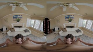 💦VR Teen Curves: Lilibet's UltraHD 8K Handjob & More 💋-2