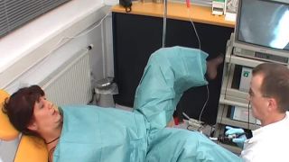 Spekula mov 84 Bladder exam cystoscopy (mp4)-8