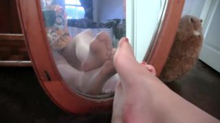 free video 6 Nylon Covered Feet Control Your Orgasm - manyvids - fetish porn fetish friendly-4