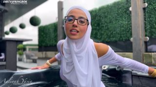Aaliyah Yasin Hijabi Muslim Girl Fuck In Jacuzzi (Pornstar)-3