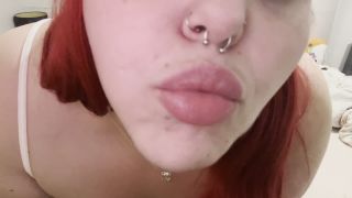 Little Red Ivy - ROLEPLAY - mommy kisses your pepe - Kissing-3