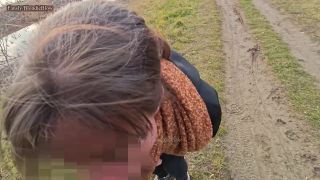 BlondieBlow - Walk on a public road while she gives you an extreme handjob-3