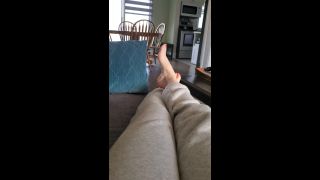 Sloans Paws Sloans Paws aka sloan_paws - 04-02-2020 OnlyFans Video - Watch me wiggle my toes and stretch my soles while I watch tv  Mindhunter season video fetish-9