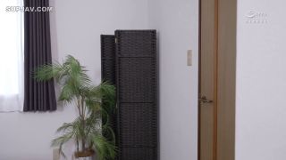 Reducing Mosaic HBAD-718 エロボディの息子の嫁と同居することになり巨乳を四六時中見せつけられて欲望を我慢できなくなってしまい・・ 浜辺栞帆-1