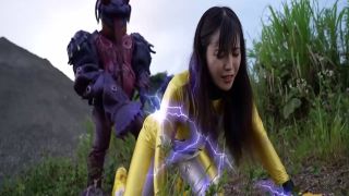 [SuperMisses.com] MSZ-12 Blame a Super Heroine With Special Attack: Beast Ranger -Beast Yellow (FHD ver.)-011-5