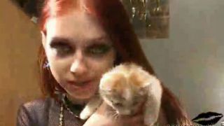 LizVicious tape023 v scene1 101006 divxFull 1 (mp4)-1