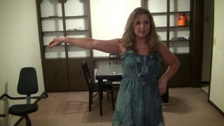 Femdom porn GirlsGoneHypnotized – Leslie Hypnotized  Girls Gone Hypnotized -4