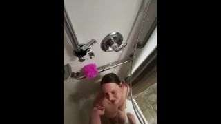 Big Dick POV Public Shower Blowjob Hot Wife Behind the Scenes-9